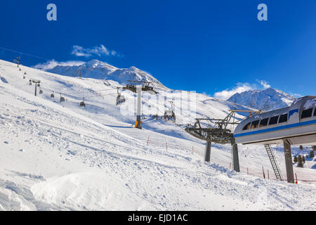 Mountain ski resort Hochgurgl Austria Stock Photo - Alamy