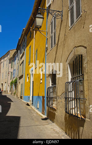 Valensole Village. Alpes de Haute Provence. Provence. Provenza-Alpes-Costa Azul. France Stock Photo