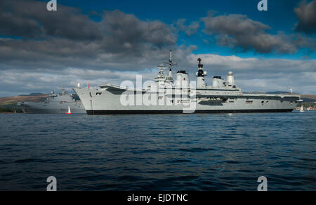 The Royal Navy Invincible class HMS Ark Royal with the French helicopter carrier FS Tonnerre at anchor in the Firth of Clyde Stock Photo