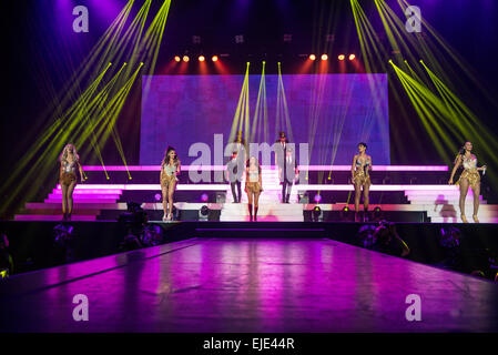 English-Irish girl group The Saturdays perform their largest show to date on their first arena tour at the SSE Arena, Wembley Featuring: Frankie Sandford,Mollie King,Una Healy,Vanessa White,Rochelle Humes,The Saturdays Where: London, United Kingdom When: Stock Photo