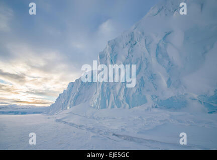 The Barne Glacier on Ross Island in the McMurdo Sound region of the Ross Sea, Antarctica. Stock Photo