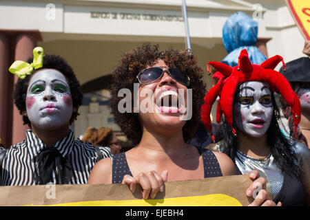 Santo Domingo, Dominican Republic. 24th Mar, 2015. Dramatic art students take part in a national march of art workers in Santo Domingo, Dominican Republic, on March 24, 2015. A national march carried out by artists, teachers and employees of the Ministry of Culture and Fine Arts of Dominican Republic was held in Santo Domingo on Tuesday, asking for better wage and better working conditions. Credit:  Fran Afonso/Xinhua/Alamy Live News Stock Photo