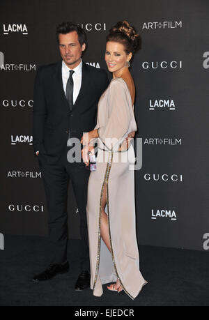 LOS ANGELES, CA - NOVEMBER 1, 2014: Kate Beckinsale & husband Len Wiseman at the 2014 LACMA Art+Film Gala at the Los Angeles County Museum of Art. Stock Photo