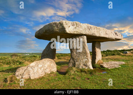 Lanyon Quoit megalithic Neolithic burial dolmen circa 4000 BC, Morvah ,Penwith peninsular, Cornwall, England Stock Photo