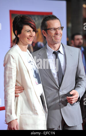 LOS ANGELES, CA - APRIL 24, 2013: Guy Pearce & wife Kate Mestitz at the Los Angeles premiere of his movie 'Iron Man 3' at the El Capitan Theatre, Hollywood. Stock Photo