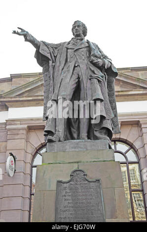 Aylesbury, Buckinghamshire, Benjamin Disraeli Memorial Statue Prime Minister 1868 Stock Photo