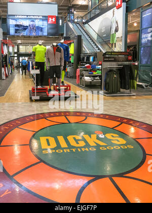 Dick's Sporting Goods in Tampa, Florida, USA Stock Photo