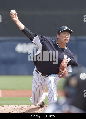 Tampa, Florida, USA. 25th Mar, 2015. Masahiro Tanaka (Yankees) MLB : Masahiro Tanaka of the New York Yankees pitches during a spring training baseball game against the New York Mets at George M. Steinbrenner Field in Tampa, Florida, United States . © AFLO/Alamy Live News Stock Photo