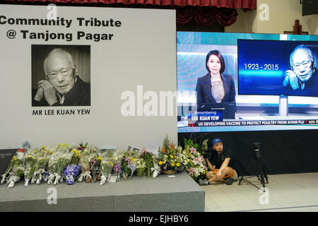 Singaporeans in mourning and paying last respect to their former Prime Minister, Mr Lee Kuan Yew Stock Photo