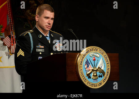 Medal of Honor recipient former U.S. Army Sgt. Kyle White speaks during his Hall of Heroes induction ceremony at the Pentagon in Washington, D.C., May 14, 2014. White was recognized for his actions during his deployment to Afghanistan in 2007 while serving with Chosen Company, 2nd Battalion Airborne, 503rd Infantry Regiment, 173rd Airborne Brigade.  U.S. Army  Sgt. Laura Buchta Stock Photo