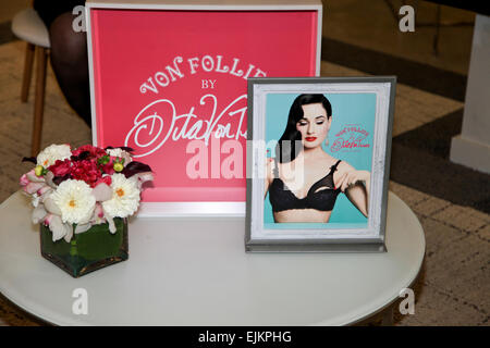 Dita Von Teese launches her Von Follies lingerie range at Debenhams  Featuring: Dita Von Teese Where: London United Kingdom When: 28 Nov 2012  Stock Photo - Alamy