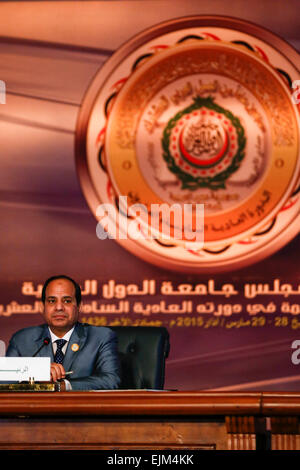 (150329) -- SHARM EL-SHEIKH, March 29, 2015 (Xinhua) -- Egyptian President Abdel Fattah al-Sisi attends the closing session of the Arab League Summit in Sharm el-Sheikh, Egypt, on March 29, 2015. Egyptian President Abdel Fattah al-Sisi on Sunday said Arab League member states have agreed on the formation of an Arab military force to counter growing security threats.  (Xinhua/Cui Xinyu) (zhf) Stock Photo