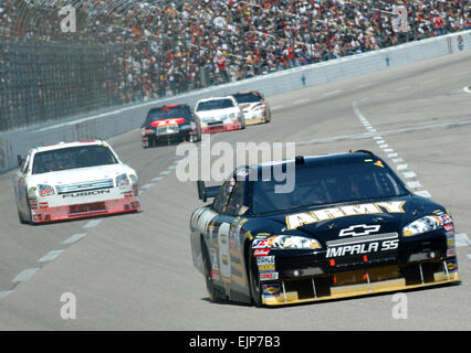 Mark Martin powers the number eight Army Chevrolet into turn one at Texas Motor Speedway enroute to the team’s eight-place finish in Sunday’s Samsung 500 NASCAR race. April 2008   Lt. Col. William Dean Thurmond, Stock Photo