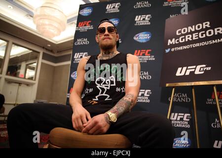 Dustin poirier hi-res stock photography and images - Alamy