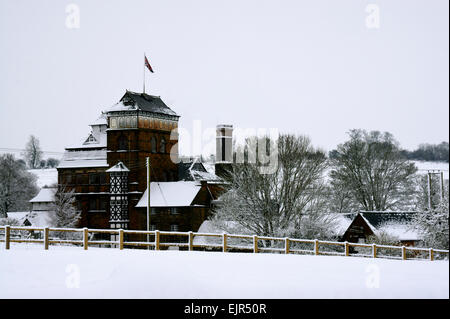 Hook Norton Brewery in the Snow Stock Photo