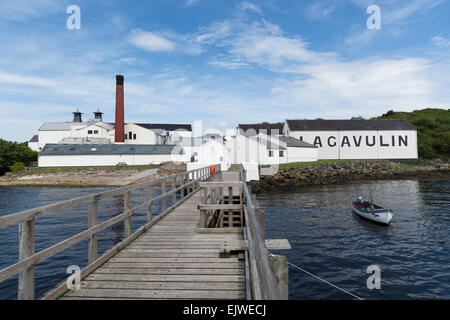 lagavulin distillery pier islay whisky Stock Photo