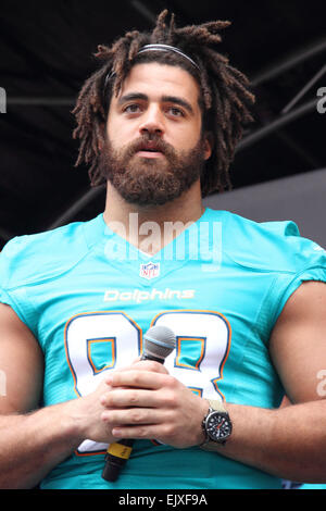 November 19, 2015: Jacksonville Jaguars defensive end Jared Odrick #75  celebrates after making the tackle on Tennessee Titans running back Dexter  McCluster #22 in the 1st half in the game between the