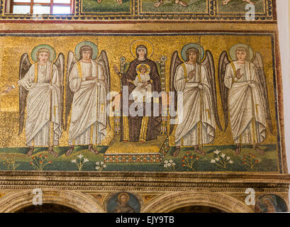 detail of mosaic of the Virgin Mary, the Basilica of Sant' Apollinare Nuovo, Ravenna, Italy Stock Photo
