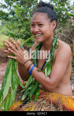 Yapese girl, Yap Island, Federated States of Micronesia Stock Photo - Alamy