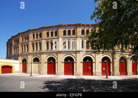 Exterior view of the bullring (Plaza de Toros), El Puerto de Santa Maria, Cadiz Province, Andalusia, Spain, Western Europe. Stock Photo