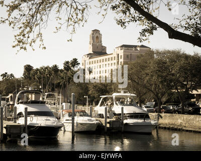 North Yacht Basin Marina and Vinoy Resort Hotel and Condos , St. Petersburg, Florida, USA Stock Photo