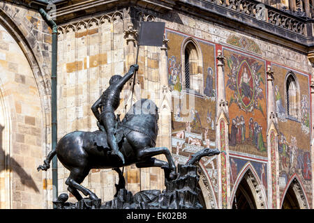 St. Vitus Cathedral showing a statue of St. George dragon - Prague, Czech Republic Stock Photo
