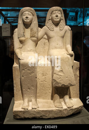 Italy Piedmont Turin Egyptian Museum  new staging - Room 6 The Statue of Pendua and Nefertari Stock Photo