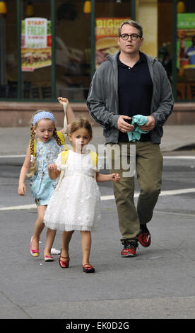 Matthew Broderick takes his twin daughters Marion and Tabitha to school Featuring: Matthew Broderick,Marion Loretta Elwell Broderick,Tabitha Hodge Broderick Where: New York City, New York, United States When: 29 Sep 2014 Stock Photo