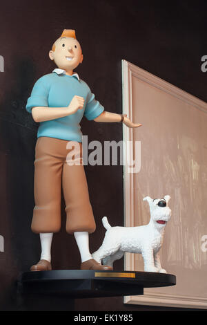 Tintin and Snowy statue, 2be Bar, Bruges, Belgium Stock Photo