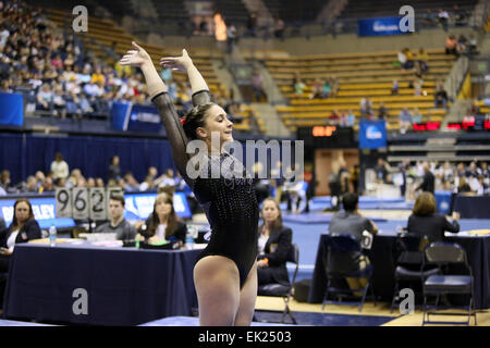 Berkeley, California, USA. 4th Apr, 2015. Georgia gymnast Vivi Babalis completes her routine on the balance beam as her team takes first place at the NCAA Berkeley Regional in women's gymnastics and heads to the national championships © Jeremy Breningstall/ZUMA Wire/Alamy Live News Stock Photo