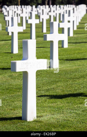 Graves at the American Cemetery, Omaha Beach, Colleville-sur-Mer, Normandy, France, Europe Stock Photo