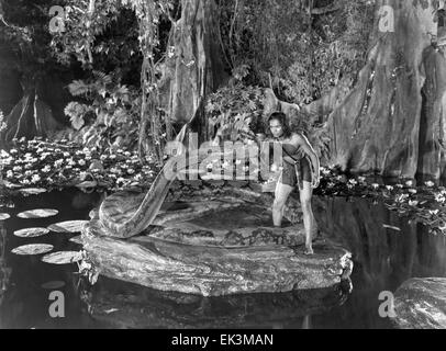 Sabu Dastagir, on-set of the Film 'The Jungle Book', 1942 Stock Photo