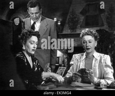 Gloria Swanson, William Holden, Anna Q. Nilsson, on-set of the Film 'Sunset Boulevard', 1950 Stock Photo