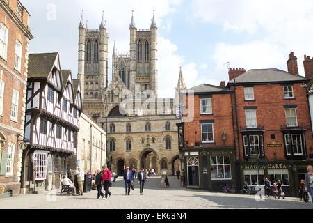 Castle Square, Lincoln, Lincolnshire showing Lincoln Cathedral. UK Stock Photo