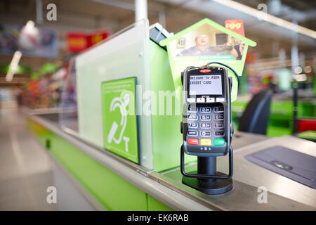 Asda Alsager near Stoke on Trent credit card terminal at the till Stock Photo