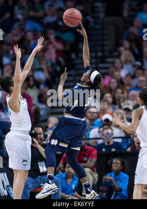 Tampa FL, USA. 7th Apr, 2015. Notre Dame Fighting Irish guard Jewell Loyd #32 shoots but is fouled in the first half during the NCAA Women's Championship Game between Notre Dame and Connecticut at Amalie Arena in Tampa FL. © csm/Alamy Live News Stock Photo