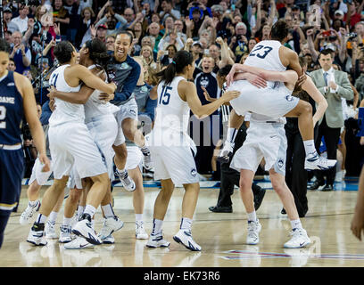Tampa FL, USA. 7th Apr, 2015. Connecticut celebrates after defeating Notre Dame 63-53 in the NCAA Women's Championship Game at Amalie Arena in Tampa FL. © csm/Alamy Live News Stock Photo