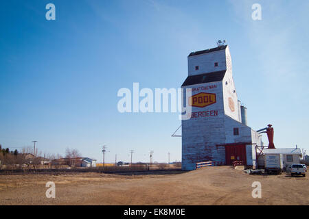 A view of the historic, Saskatchewan Wheat Pool grain elevator in Aberdeen, Saskatchewan, Canada. Stock Photo