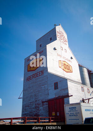 A view of the historic, Saskatchewan Wheat Pool grain elevator in Aberdeen, Saskatchewan, Canada. Stock Photo