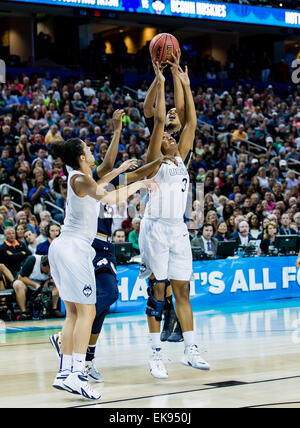 Tampa FL, USA. 7th Apr, 2015. Connecticut Huskies forward Morgan Tuck #3 fights for a rebound in the second half during the NCAA Women's Championship Game between Notre Dame and Connecticut at Amalie Arena in Tampa FL. © csm/Alamy Live News Stock Photo
