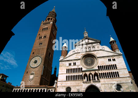 Italy, Lombardy, Cremona, Piazza del Comune Square, Duomo Cathedral and Torrazzo Tower Stock Photo