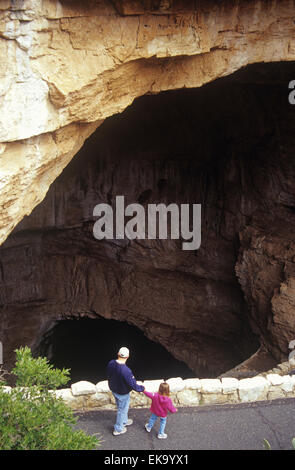 Natural entrance to Carlsbad Caverns, Carlsbad Caverns National Park, New Mexico, USA. Stock Photo
