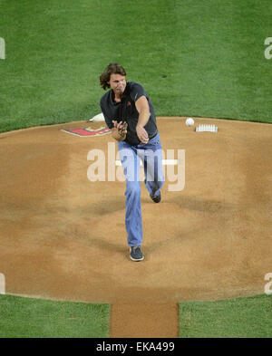 Arizona Diamondbacks starting pitcher Randy Johnson walks back to the  dugout after the third out of the third inning against the Los Angeles  Dodgers July 15, 2004 in Phoenix, AZ. (UPI Photo/Will