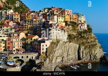 Traditional Mediterranean architecture of Manarola, La Spezia, Liguria, Italy Stock Photo