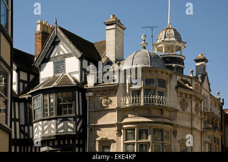 Shrewsbury town centre: Upper storeys of grand architecture on the corner of High Street and Mardol Head. Stock Photo