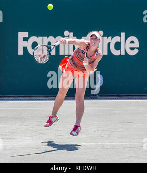 Charleston, SC, USA. 9th Apr, 2015. Charleston, SC - Apr 09, 2015: Madison Brengle (USA) serves to [3] Andrea Petkovic (GER) during their match during the Family Circle Cup at the Family Circle Tennis Center in Charleston, SC.Andrea Petkovic advances by winning 6-4, 6-4 against Madison Brengle Credit:  csm/Alamy Live News