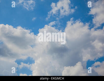 Heavenly background with dramatic clouds. Religion concept of divine ...