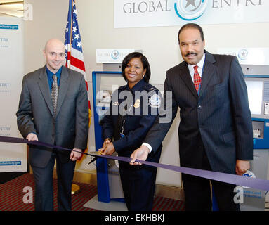 Global Entry Kiosk Machines-Denver, 032212: Denver - Global…