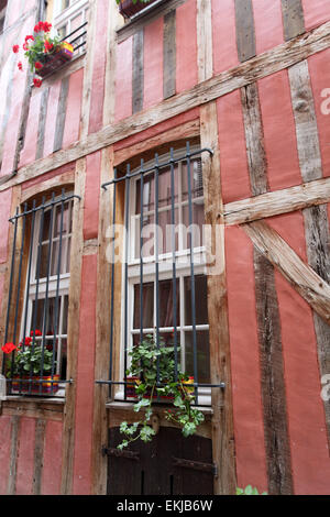 The medieval street La ruelle des chats, Troyes, France Stock Photo