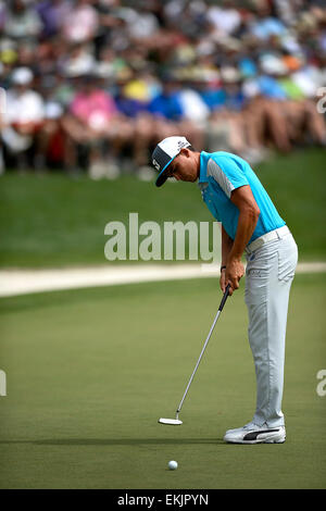 Augusta, Georgia, USA. 10th Apr, 2015. Rickie Fowler putts on the 16th green during second round action of the Masters at Augusta National Golf Club on Friday, April 10, 2015 in Augusta, Ga Credit:  Action Plus Sports/Alamy Live News Stock Photo